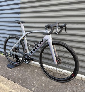 Madone SLR 9 6e gen.