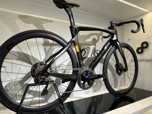 Pinarello F12