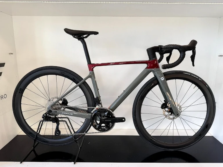 Izalco Max 8.9