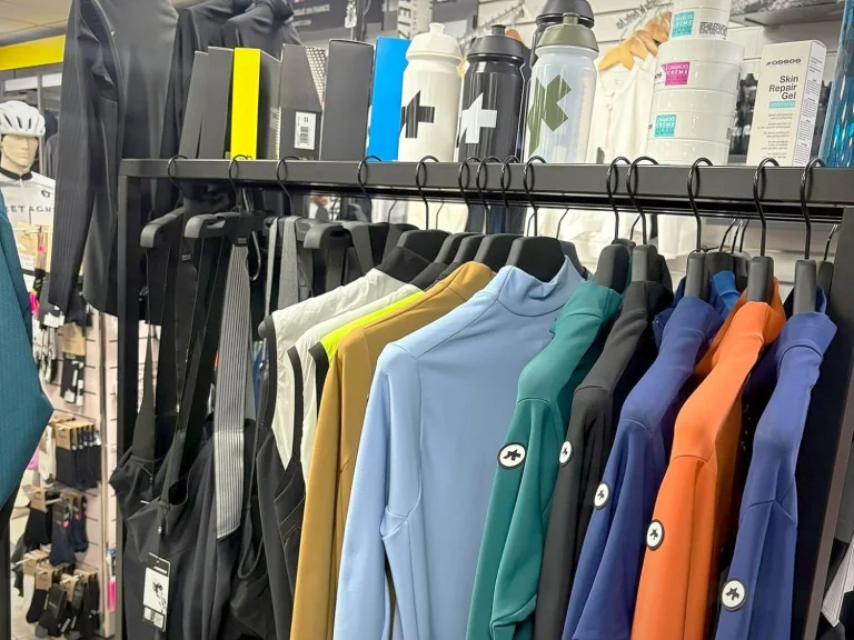 L'espace Assos au magasin